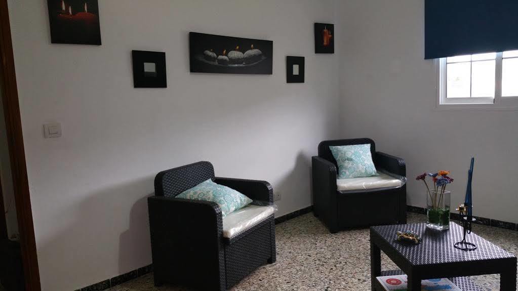 Del Pino Hostel Teror Ngoại thất bức ảnh